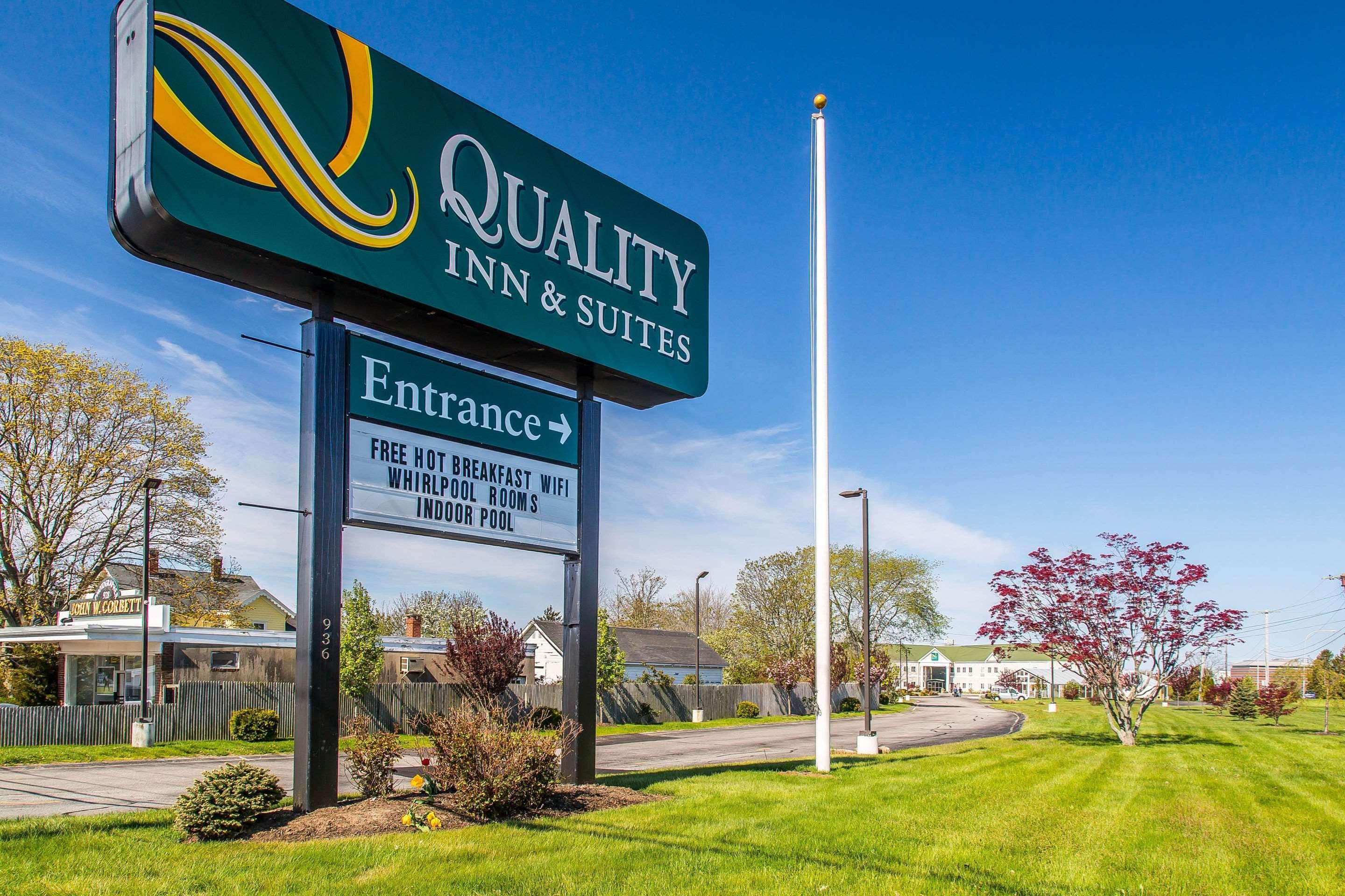 Quality Inn And Suites Newport - Middletown Buitenkant foto